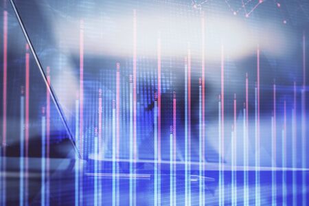 ETF 投資的風險與避險策略：波動、市場崩盤與流動性問題