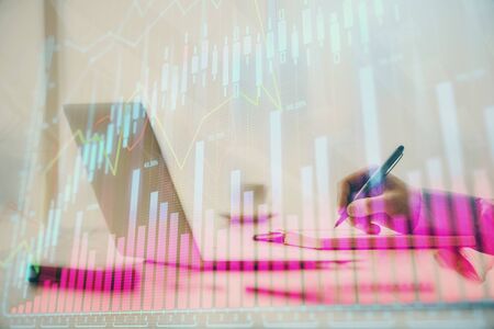 長期持有 ETF 的優勢：複利效應與市場週期下的表現分析