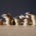 主動型基金與被動型基金的報酬率比較：長期投資誰勝出？